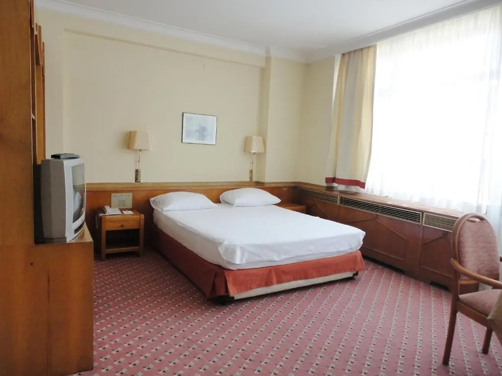 Aden Hotel Istambul 3*,